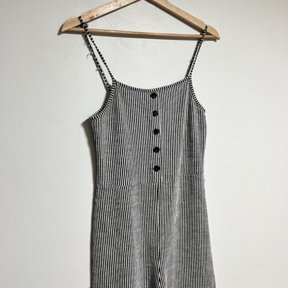 Caution to the Wind Black & White Striped Sleeveless Jumpsuit  - Size S - Picture 4 of 9
